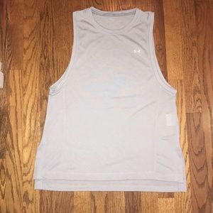 Under Armour sleeveless tank - Size Medium